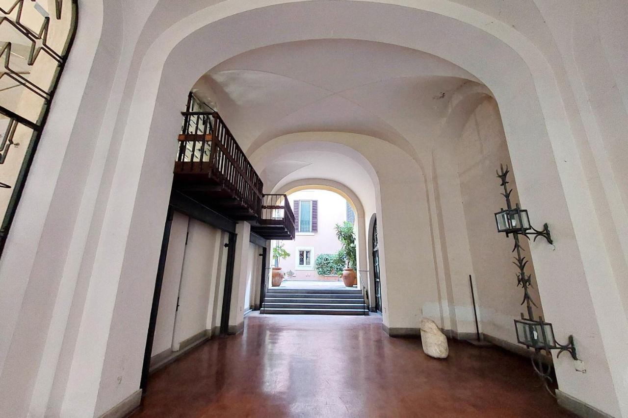 ローマLuxury Di San Giacomoアパートメント エクステリア 写真