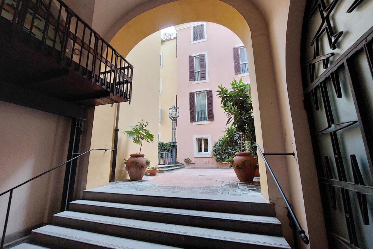 ローマLuxury Di San Giacomoアパートメント エクステリア 写真
